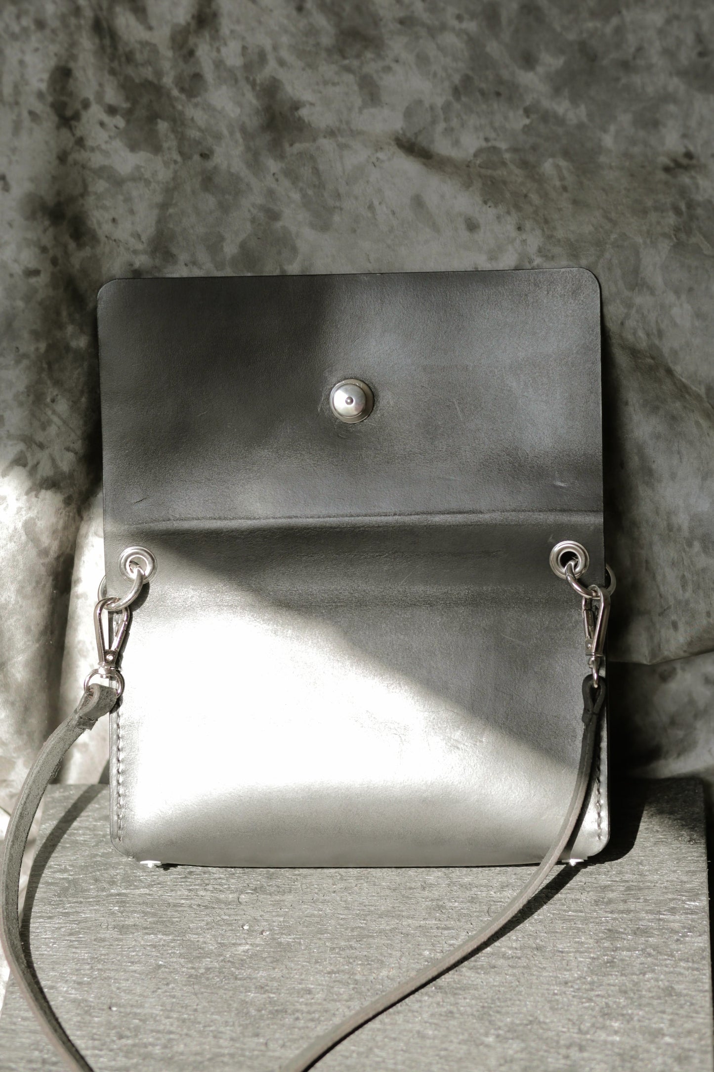 Köpenicker 007 (deadstock) - leathercraft mit kater