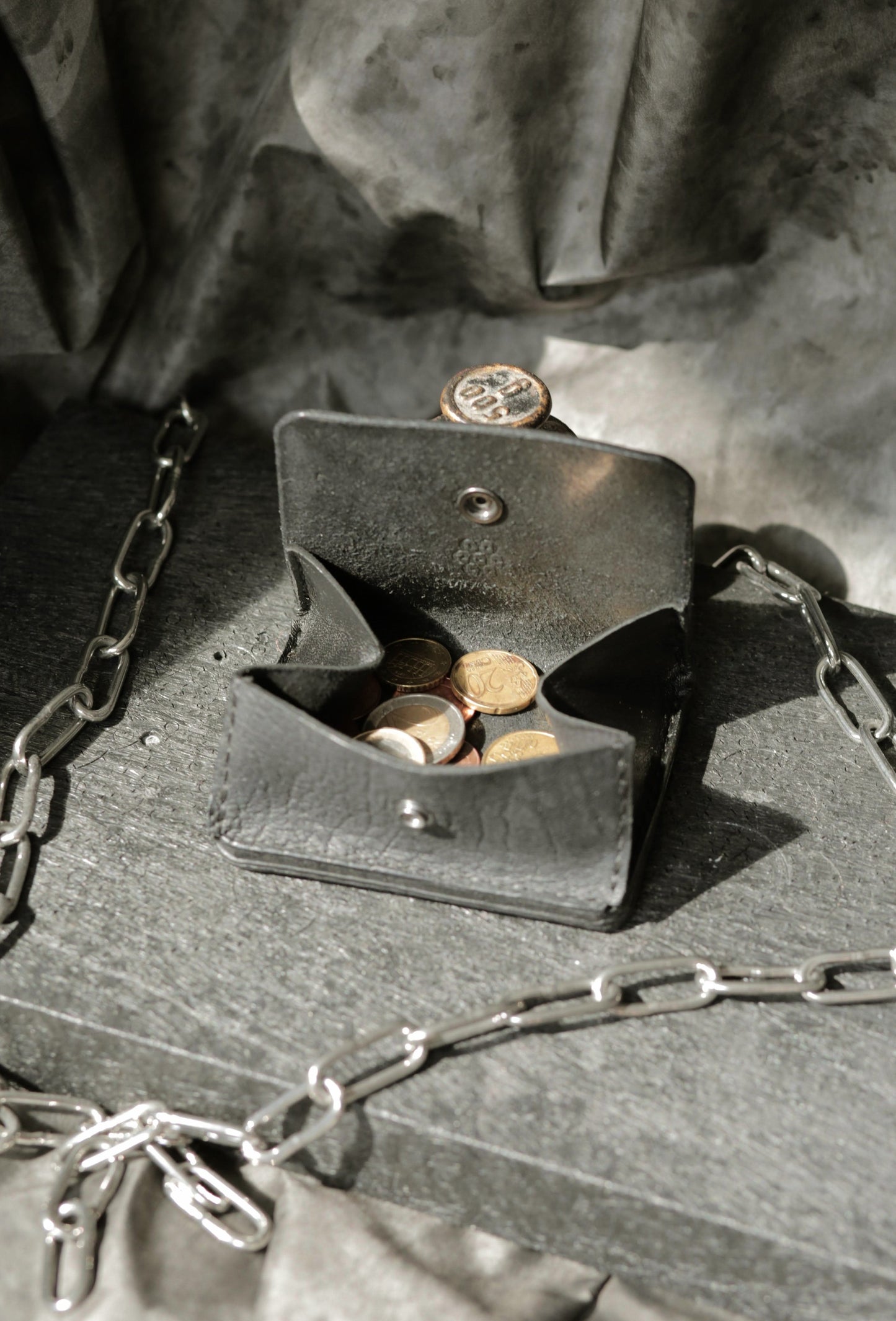 Oker 001 (prototype) - leathercraft mit kater
