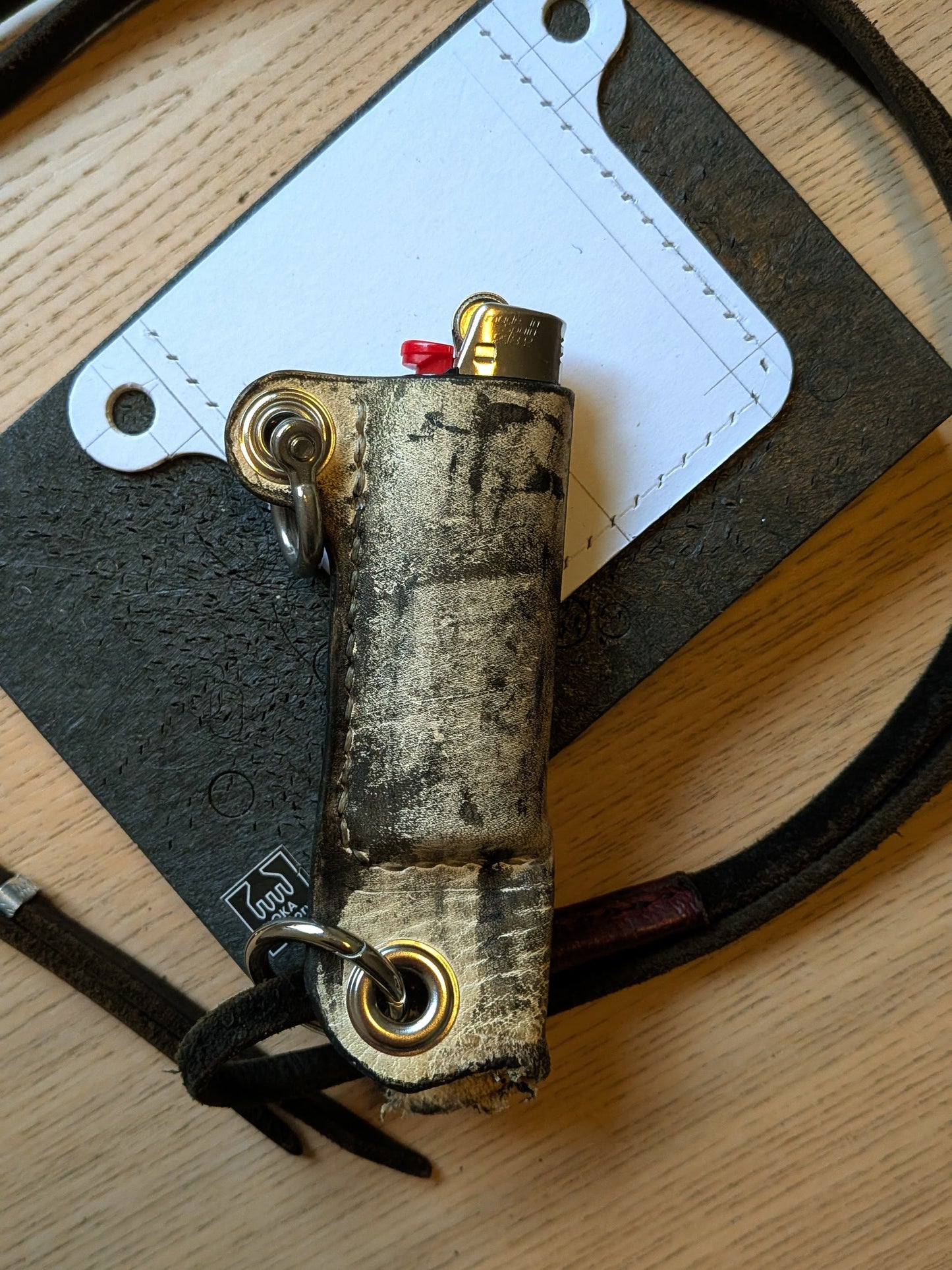 Siegfried X (lighter with a case) - leathercraft mit kater