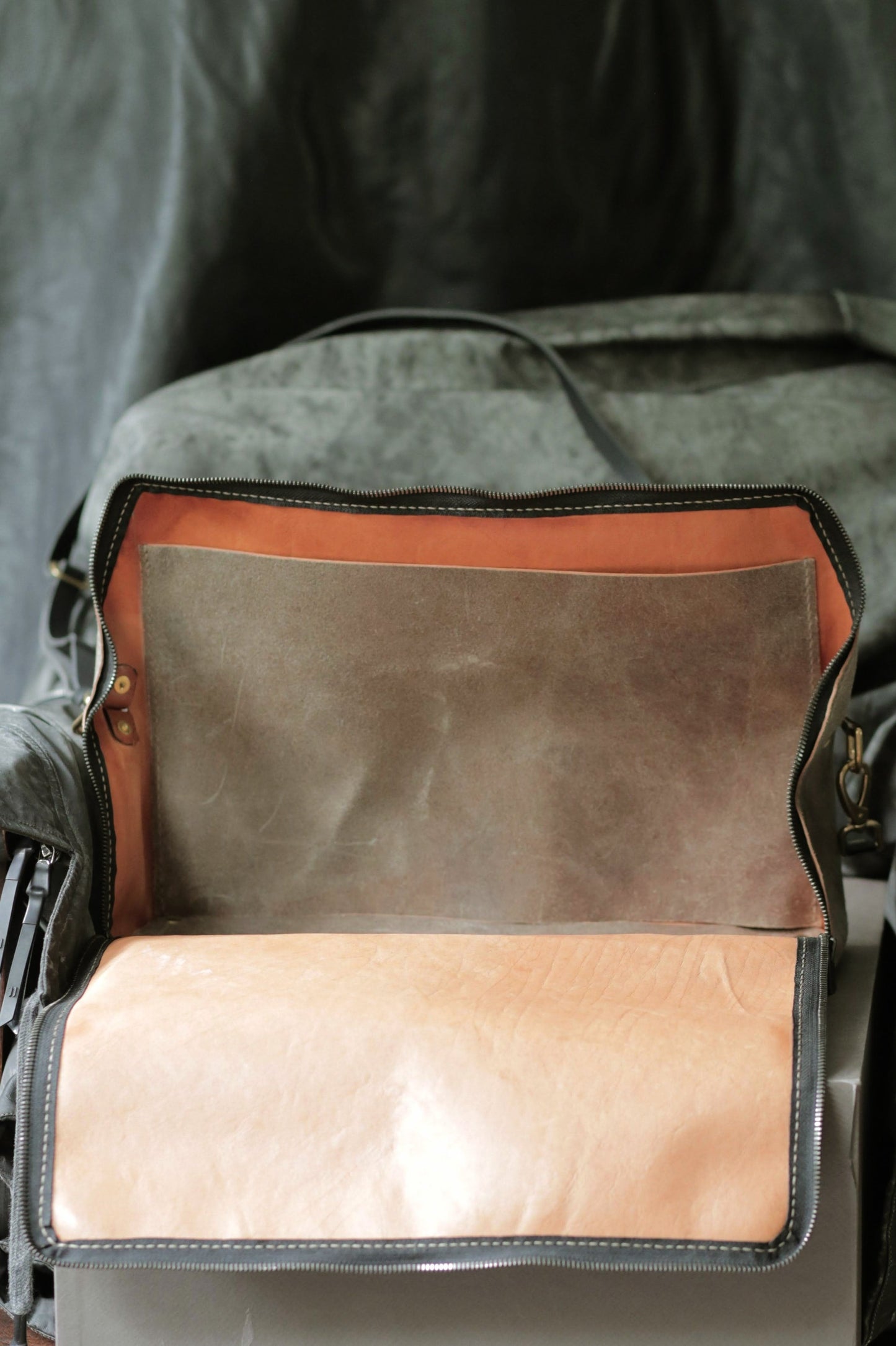 Sonnen 001 (prototype) - leathercraft mit kater