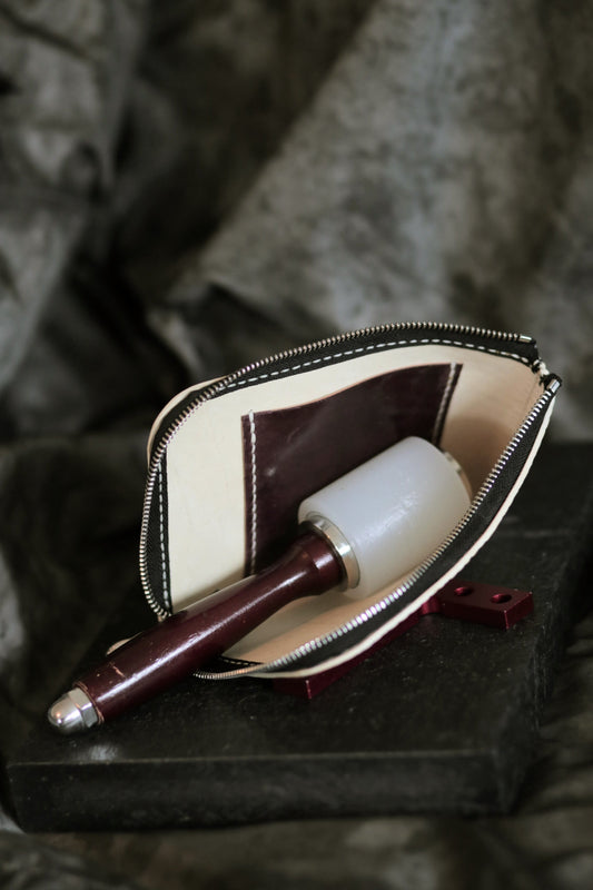 Tempelhofer 003 (dirty white) - leathercraft mit kater