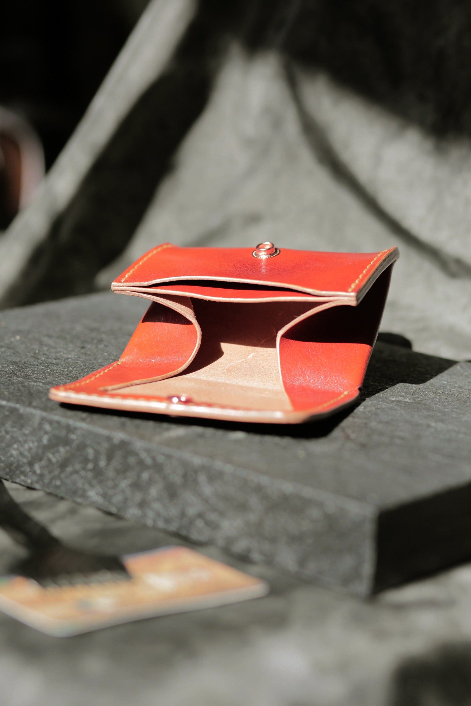 Britzer 003 (tamponato orange) - leathercraft mit kater
