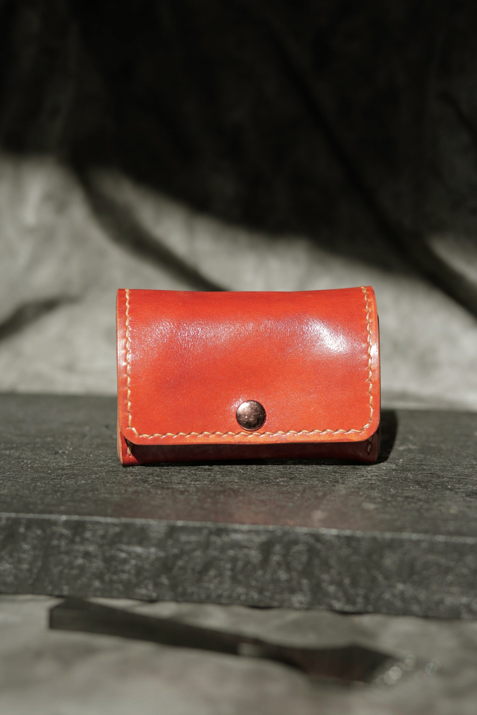 Britzer 003 (tamponato orange) - leathercraft mit kater