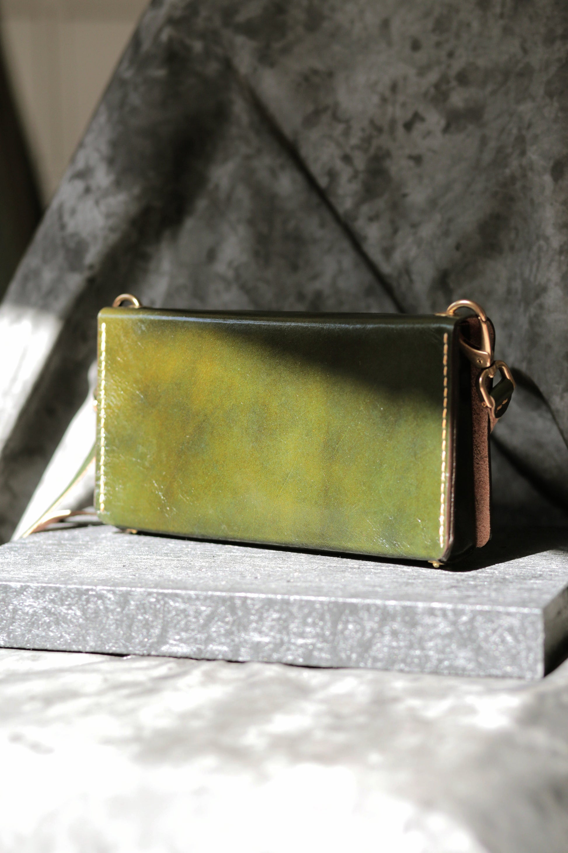 Köpenicker 008 (tamponato) - leathercraft mit kater