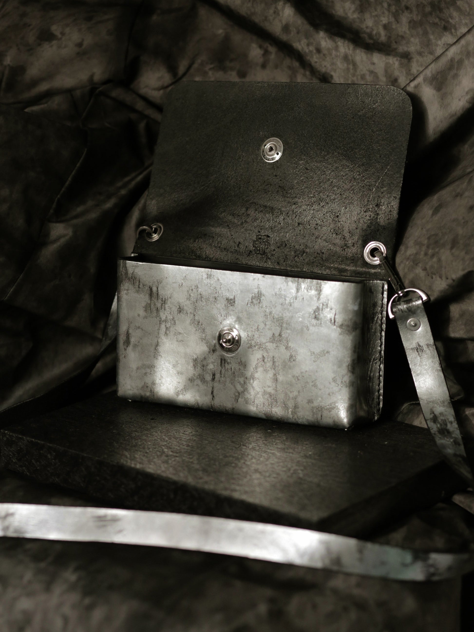 Köpenicker 009 (metallic) - leathercraft mit kater